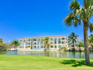 LAKE VILLAGE - new project in Punta Cana